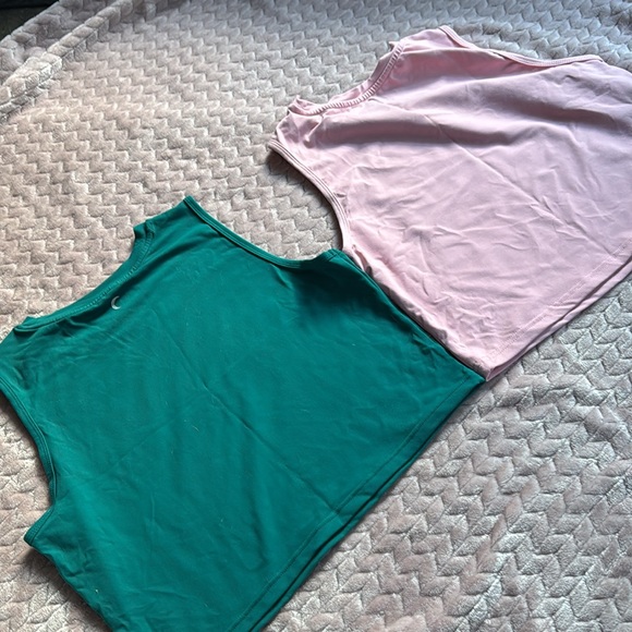 2 cropped Zyia tank tops xxl - Picture 6 of 6